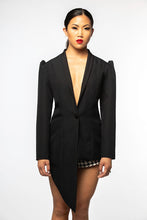 Load image into Gallery viewer, SHAN LATRIS LACE-UP BACK BLAZER